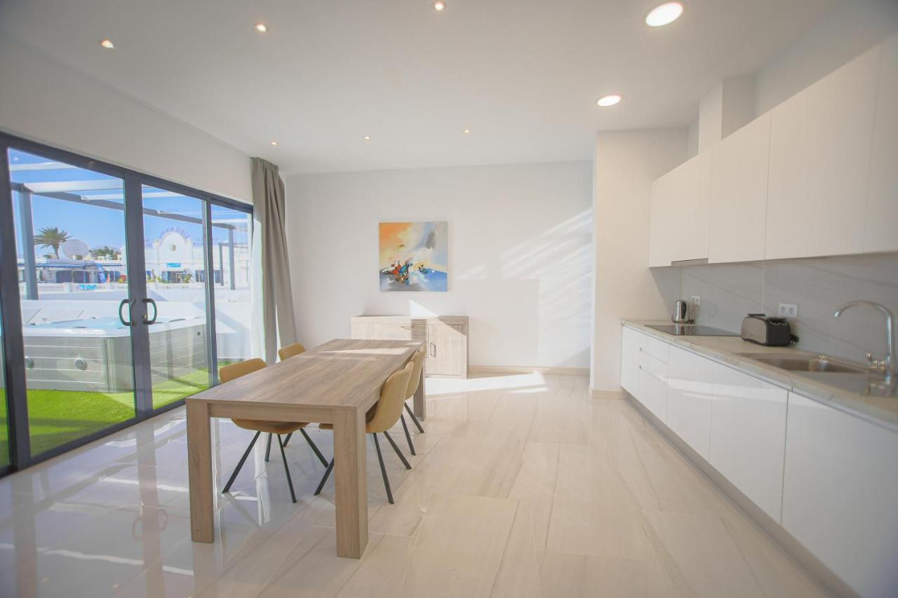 Atlantico Plaza Suite 6A - 2 Beds - 2 Baths Puerto del Carmen  Exterior foto