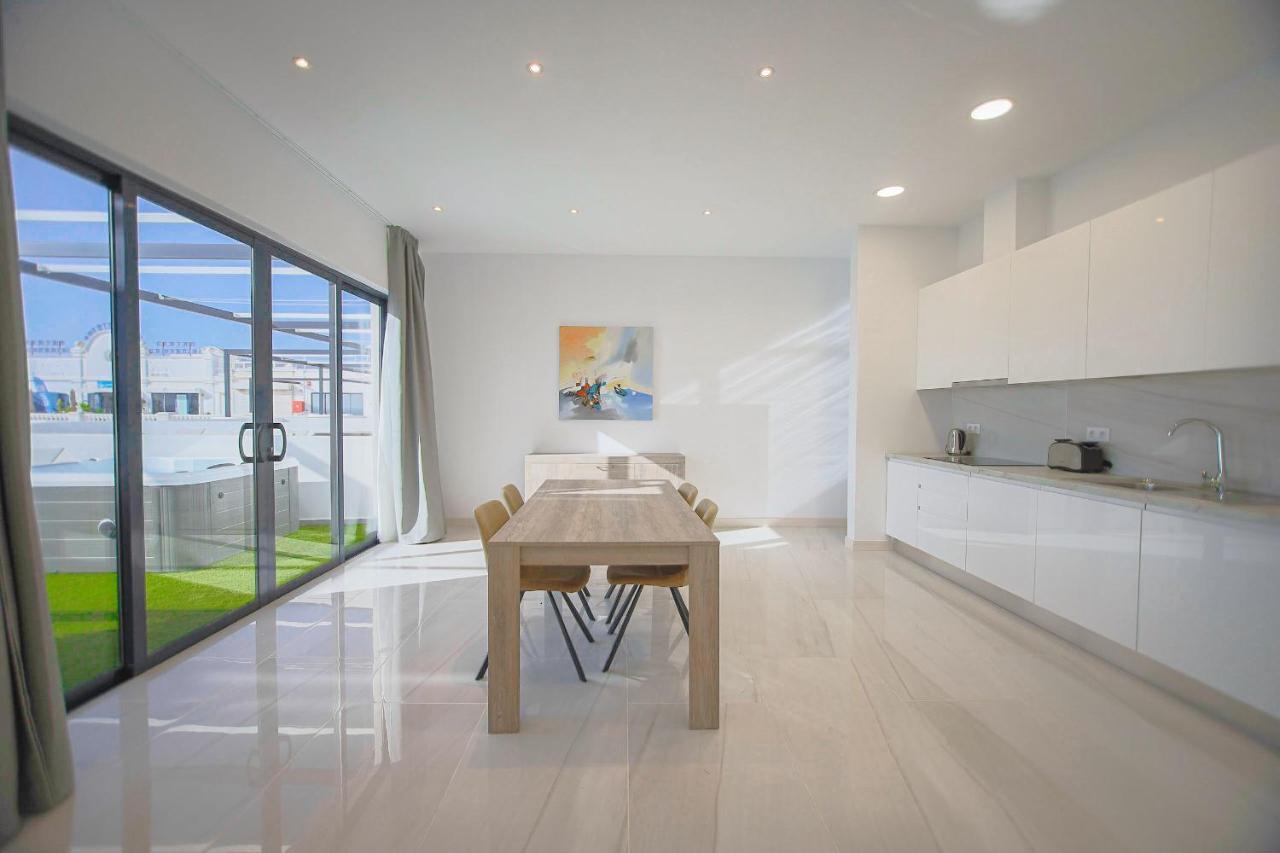 Atlantico Plaza Suite 6A - 2 Beds - 2 Baths Puerto del Carmen  Exterior foto
